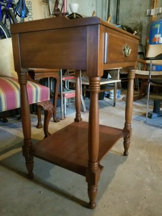 Vintage Henkel - Harris Solid Cherry Colonial Style Side Table w/Drawer Virginia 4