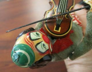 VINTAGE TPS MADE IN JAPAN TIN LITHO WINDUP MECHANICAL HAPPY THE VIOLINIST CLOWN 9