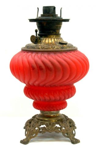 VICTORIAN SATIN GLASS GWTW PARLOR OIL LAMP NEVER ELECTRIFIED 2