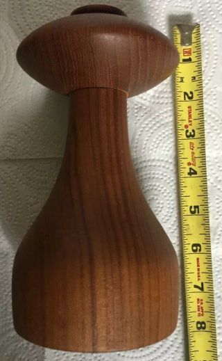 VTG Dansk Salt & Pepper Mill Shaker Teak Wood IHQ Quistgaard Denmark 2