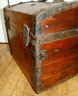 Rare 1800s Antique Dome - Top Steamer HALF TRUNK with Lock & Key 16x15x15 6