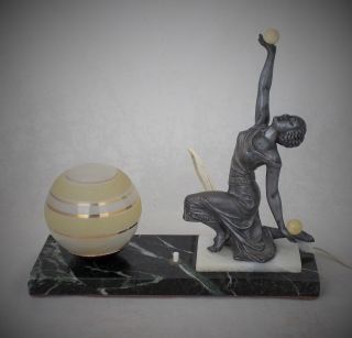 Art Deco Figural Spelter Lady Lamp With Shade
