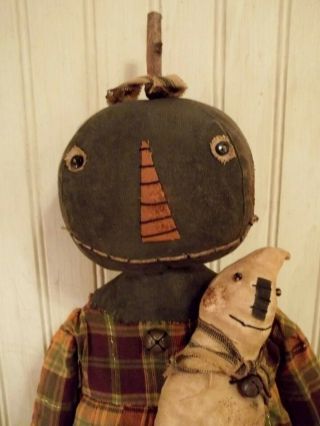 Primitive Grungy Black Pumpkin Lady Halloween Doll & Her Grubby Ghostie Ghost 2