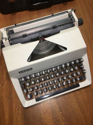 FACIT Vintage Typewriter Made In Sweden 9