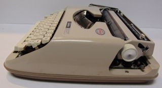 Vtg 1970 MONTGOMERY WARDS SIGNATURE 300T PORTABLE TYPEWRITER MADE IN JAPAN 6