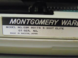 Vtg 1970 MONTGOMERY WARDS SIGNATURE 300T PORTABLE TYPEWRITER MADE IN JAPAN 9
