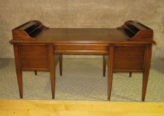 Vintage Unique Sligh Furniture Federal Style Desk w/Finished Back 10