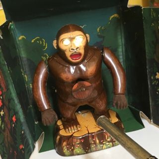 VINTAGE MASUDAYA (MODERN TOYS),  TIN SHOOTING GALLERY ROARING GORILLA W/REPRO BOX 8