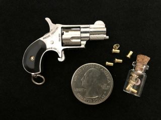 Miniature 2mm North American Arms Style 1 : 2.  3 Single Action 5 Shots Revolver