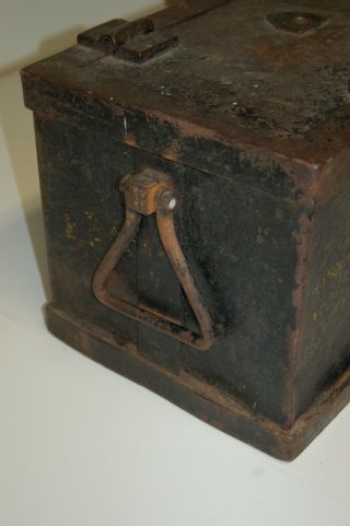 Vintage 1800s Railroad,  Stage Coach,  Calvary Cast Iron Strong Box w/ Key 10