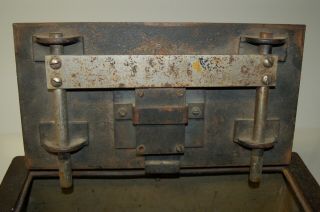 Vintage 1800s Railroad,  Stage Coach,  Calvary Cast Iron Strong Box w/ Key 3