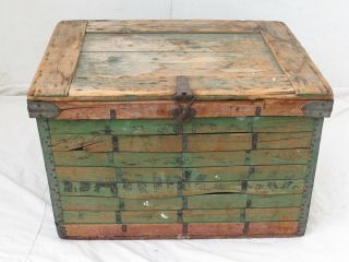 Antique Primitive Wood Bradford Baking Co.  Los Angeles Crate Box