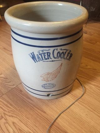 5 Gal.  Antique Redwing Water Cooler.  Union Company.  4 1/2 In.  Wing.  5 Inside
