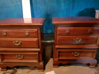Rare Vintage Kent Coffey Carriage Trade Nightstands Solid Wood Cherry And Pecan