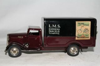 Triang Minic 1940 ' s LMS Delivery Truck, 2