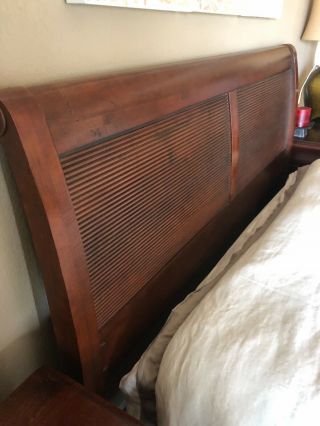 Ethan Allen British Classics Queen Sleigh Bed 2