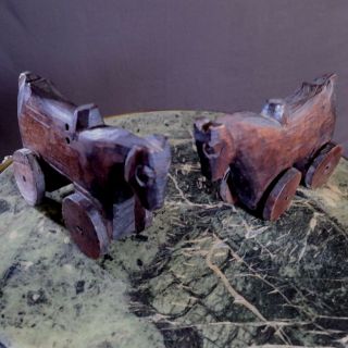 Antique Pair Carved Wood Horses On Wheels - Primitive Toys - Folk Art - Arts & Crafts 9