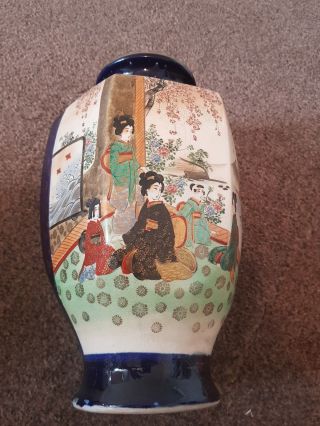 Antique Japanese satsuma vases 7