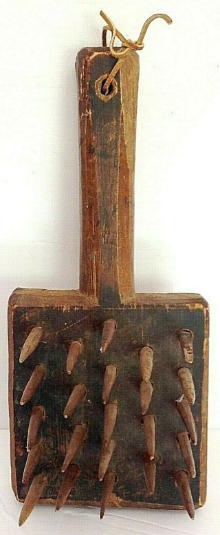 EARLY WOOD FLAX COMB,  HATCHEL OR HETCHEL WITH HANDLE,  GREAT PATINA,  EARLY 1800 ' S 3