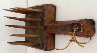 EARLY WOOD FLAX COMB,  HATCHEL OR HETCHEL WITH HANDLE,  GREAT PATINA,  EARLY 1800 ' S 5