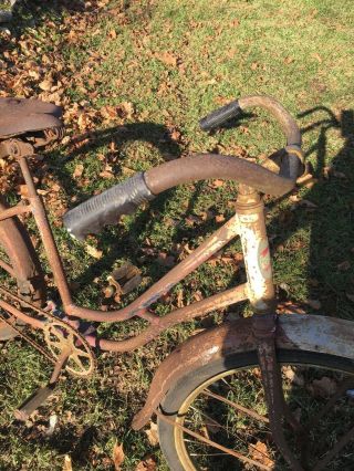 Vintage Klinedinst Women’s Bicycle York Pa Made Garden Art Rusty 11