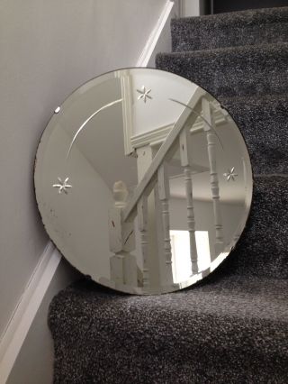 FABULOUS 1930 ' S ART DECO ROUND BEVELLED EDGE MIRROR WITH ETCHED STAR DESIGN 5