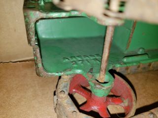 Vintage Arcade Cast Iron 271 Caterpillar Tractor with Treads and Decals 1930 5