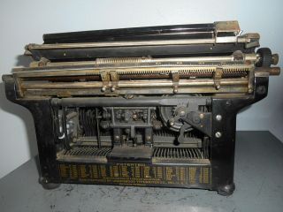 Antique 1920 ' s Underwood Standard Typewriter No.  5 Serial 1299236 6