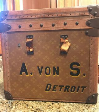 RARE French Aux Etats Unis Antique Luggage Shoe Steamer Trunk 4