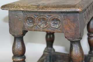 VERY RARE 17TH C PILGRIM JOINT STOOL IN OAK CARVED APRONS OLD SURFACE 3