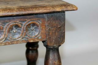 VERY RARE 17TH C PILGRIM JOINT STOOL IN OAK CARVED APRONS OLD SURFACE 7