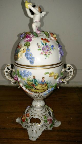 Antique Dresden Porcelain Egg Shaped Urn Vase Cherub Angel Hand Painted Scenes