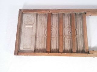 VINTAGE MAGIC CIRCLE HAND - E - WASHBOARD 12.  5 X 26 INCHES ANTIQUE WASHBOARD 5