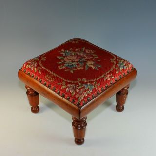 Antique/vtg Floral Needlepoint Carved Solid Wood Foot Stool Ottoman