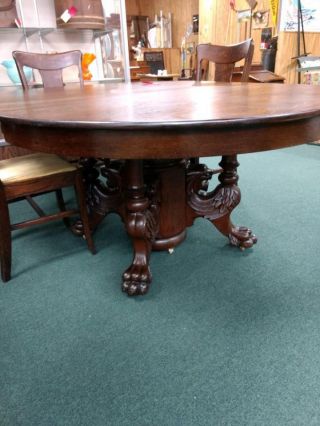 Round Antique Quarter Sawn Oak Dining Table,  Lion Heads And Paws Carved On Base