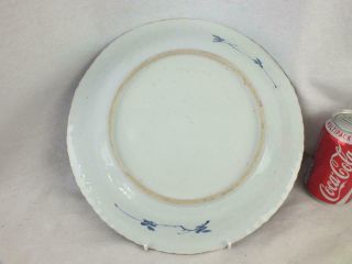 KANGXI 1662 - 1722 CHINESE BLUE AND WHITE MOULDED FLUTED FLORAL SAUCER DISH 5
