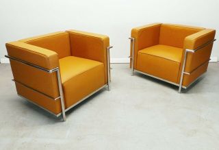 Pair Contemporary Modern Le Corbusier Lc3 Style Chrome Framed Club Chairs