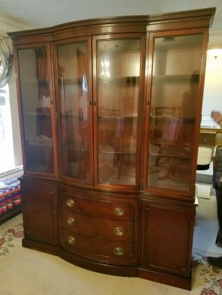 Vintage Drexel China Cabinet Hutch Bow Front Mahogany All