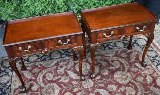 1940s English Chippendale Mahogany side tables / End Tables one Drawer 2