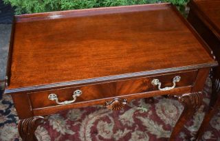 1940s English Chippendale Mahogany side tables / End Tables one Drawer 5
