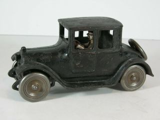 1920s Large Size Cast Iron Arcade Two Door Model T Ford Sedan Automobile Car 9 "