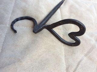 ANTIQUE HAND FORGED IRON BETTY LAMP HOLDER 3
