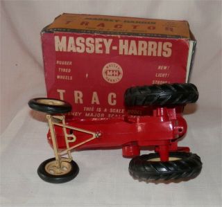 RARE.  LARGE.  50s.  Matchbox.  Lesney.  MOKO,  Massey Harris,  Tractor.  alMINT. 8