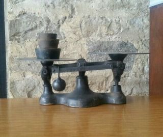 Vintage Cast Iron Counter Top Store Balance Scale