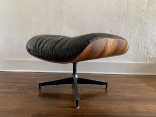 Authentic Herman Miller Eames Ottoman Lounge Chair Rosewood