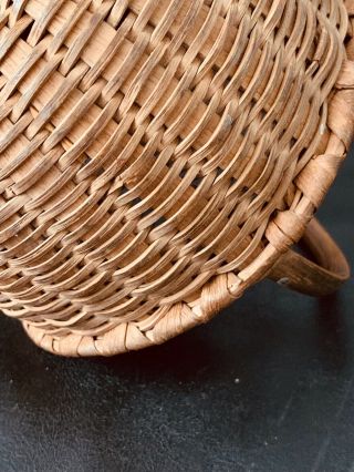Rare Miniature Antique 19th C.  Taghkanic/Taconic/Bushwacker Basket.  5 - 1/4 
