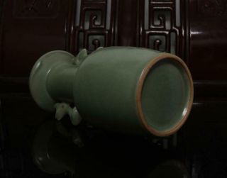 Old Chinese Ru Kiln Celadon Porcelain Vase 2