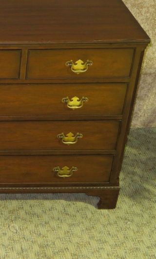 Vintage Kittinger Nine Drawer Traditional Style Mahogany Dresser 7