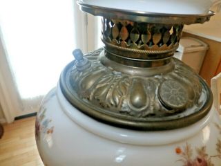 ANTIQUE Banquet Parlor Lamp GWTW ELECTRIC Light Hand Painted Globe Hurricane 11