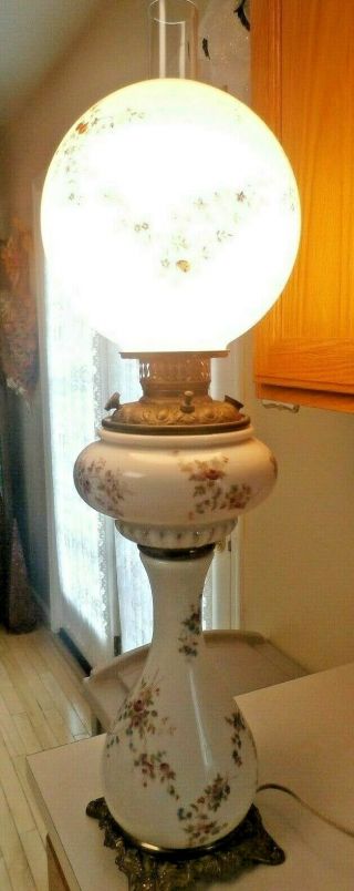 ANTIQUE Banquet Parlor Lamp GWTW ELECTRIC Light Hand Painted Globe Hurricane 3